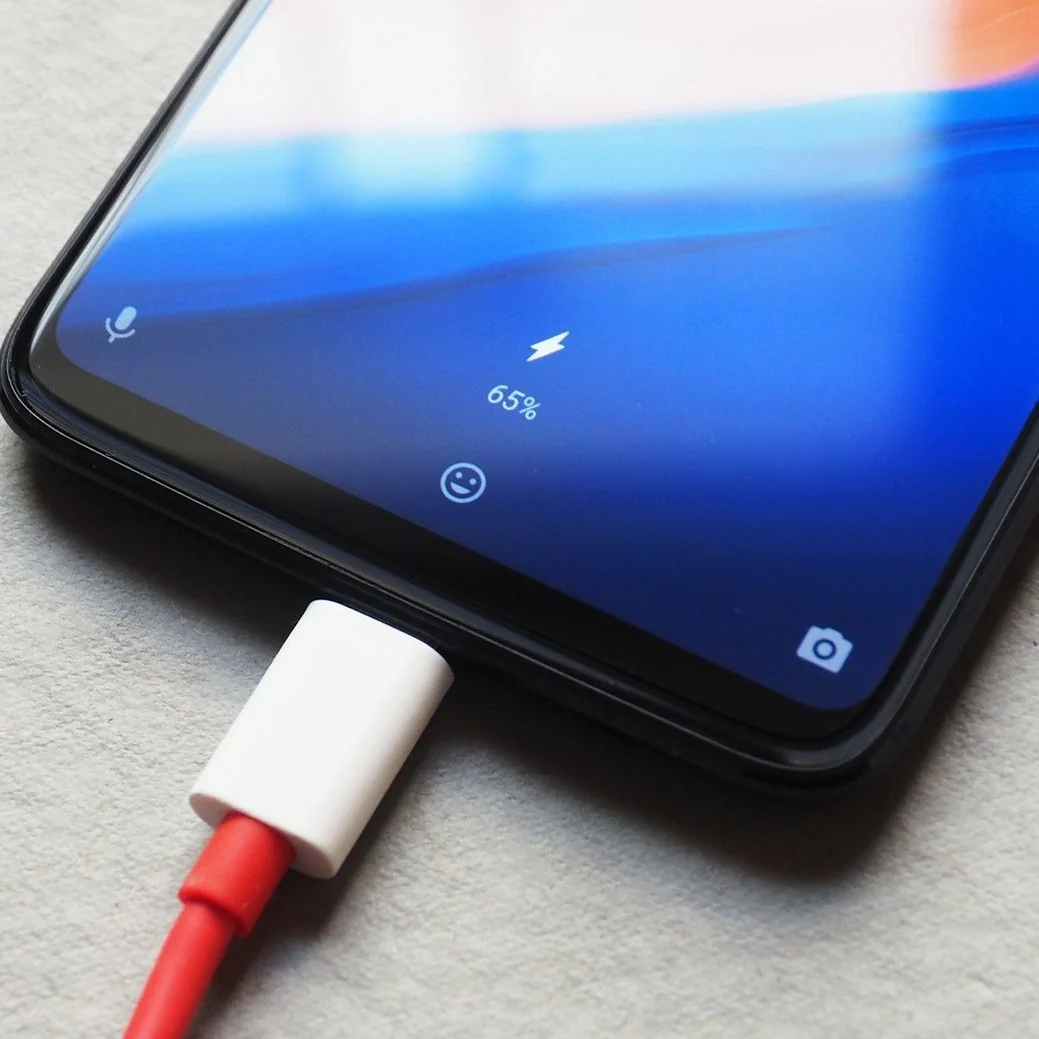 OnePlus Dash Power Adapter & Type-C USB Cable - Image 5