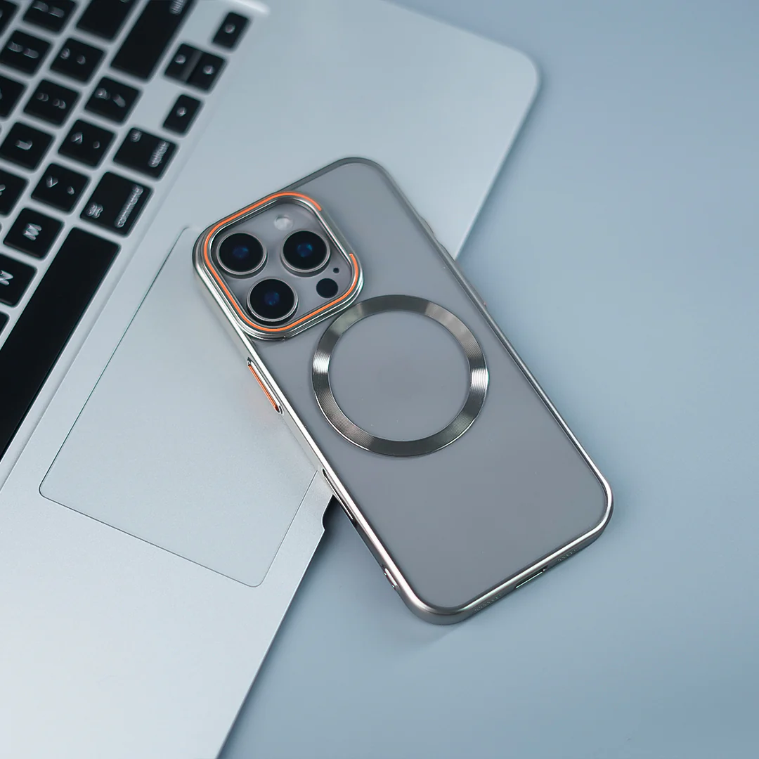 Crystal Pure Clarity MagSafe Case - iPhone