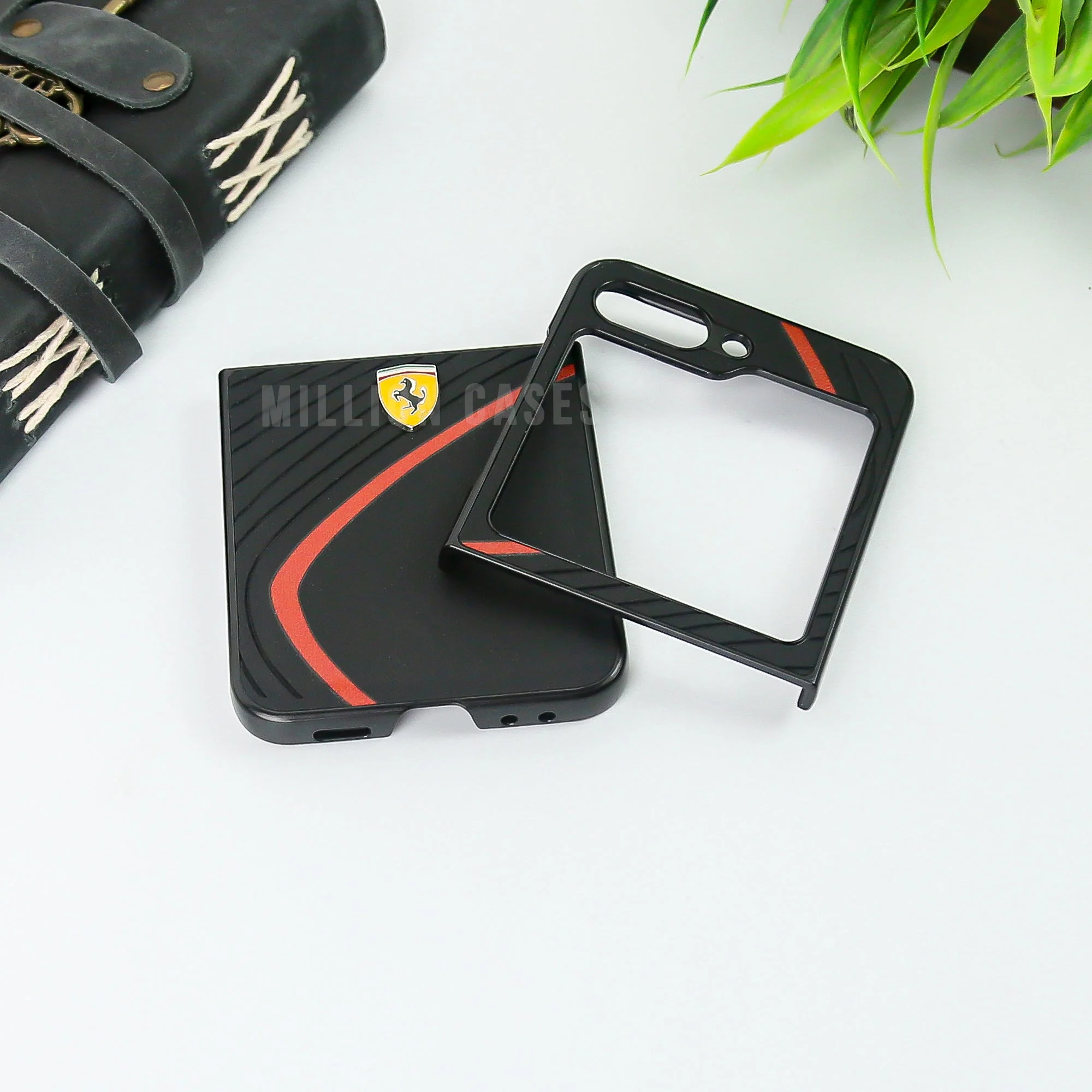 Ferrari® Galaxy Z Flip5 Luxurious Quilted Supercar Case - Image 4