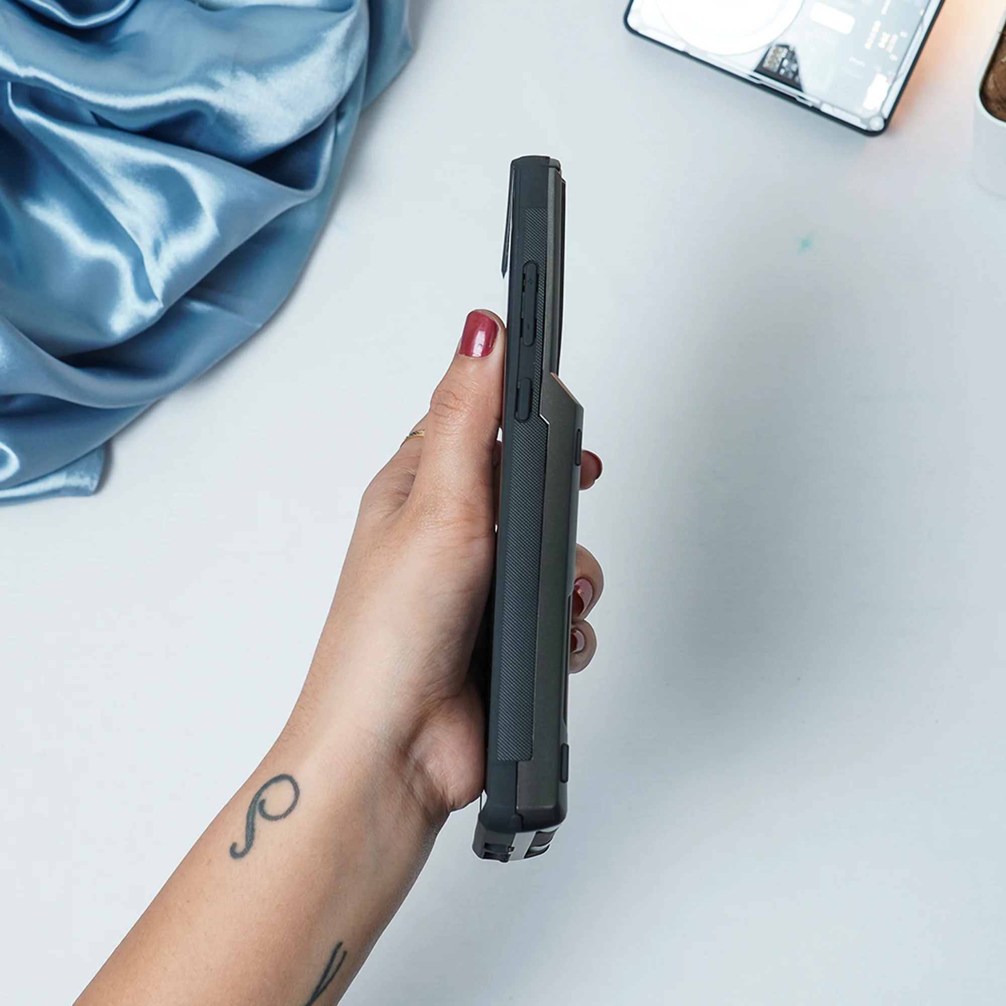 Galaxy S21 Hidden Card Holder Hybrid Case - Image 3