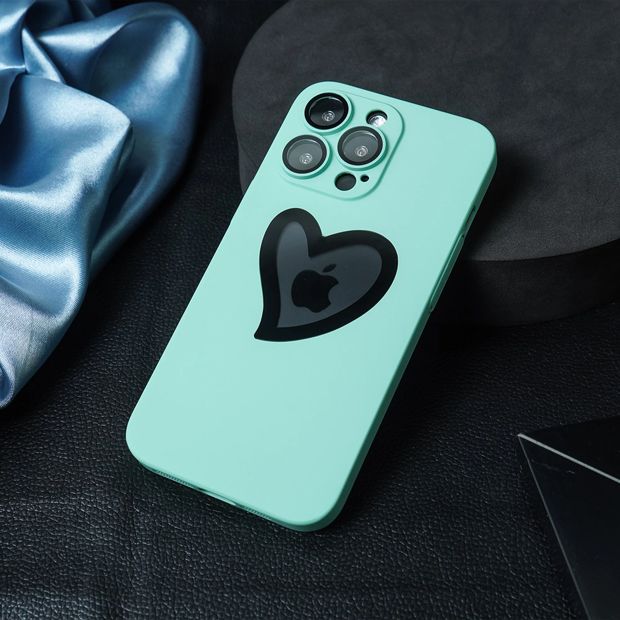 Heart Shape Logo Design Case - iPhone - Image 14