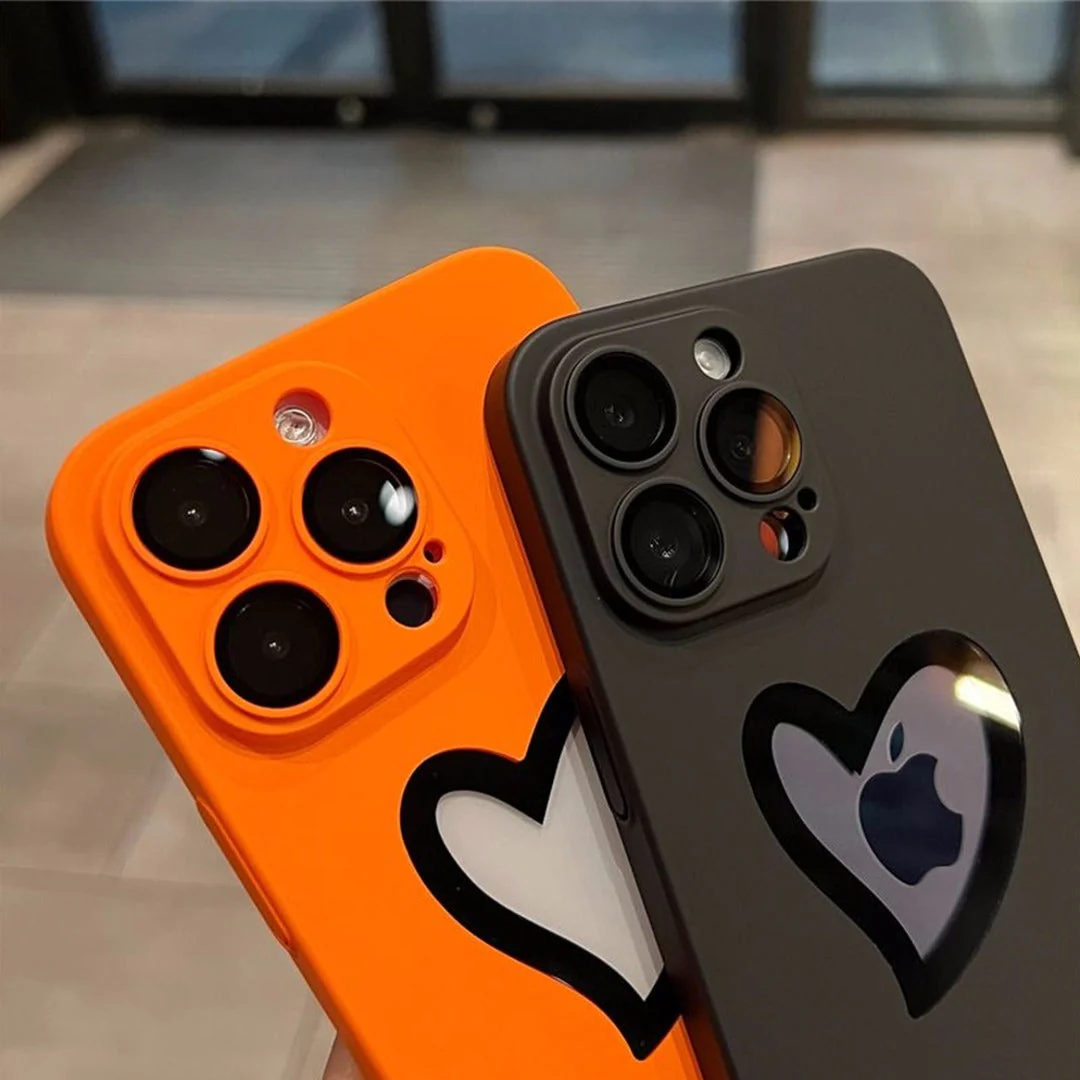Heart Shape Logo Design Case - iPhone - Image 4