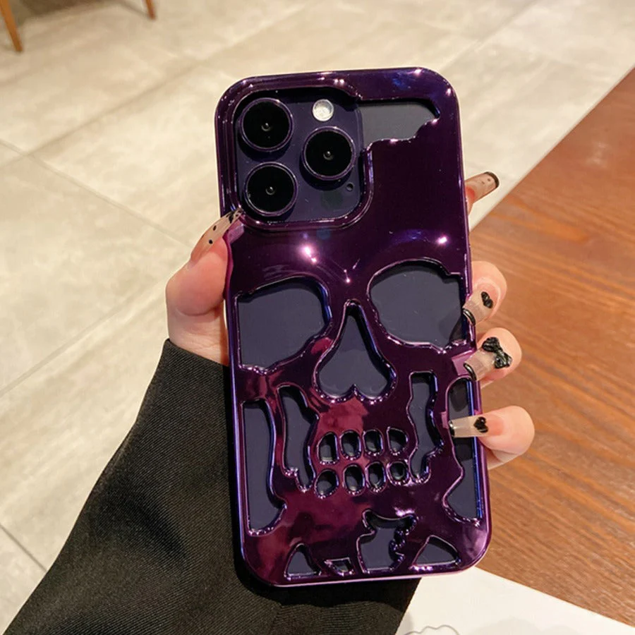 iPhone 13 Pro Hollow Skull Design Case - Image 5