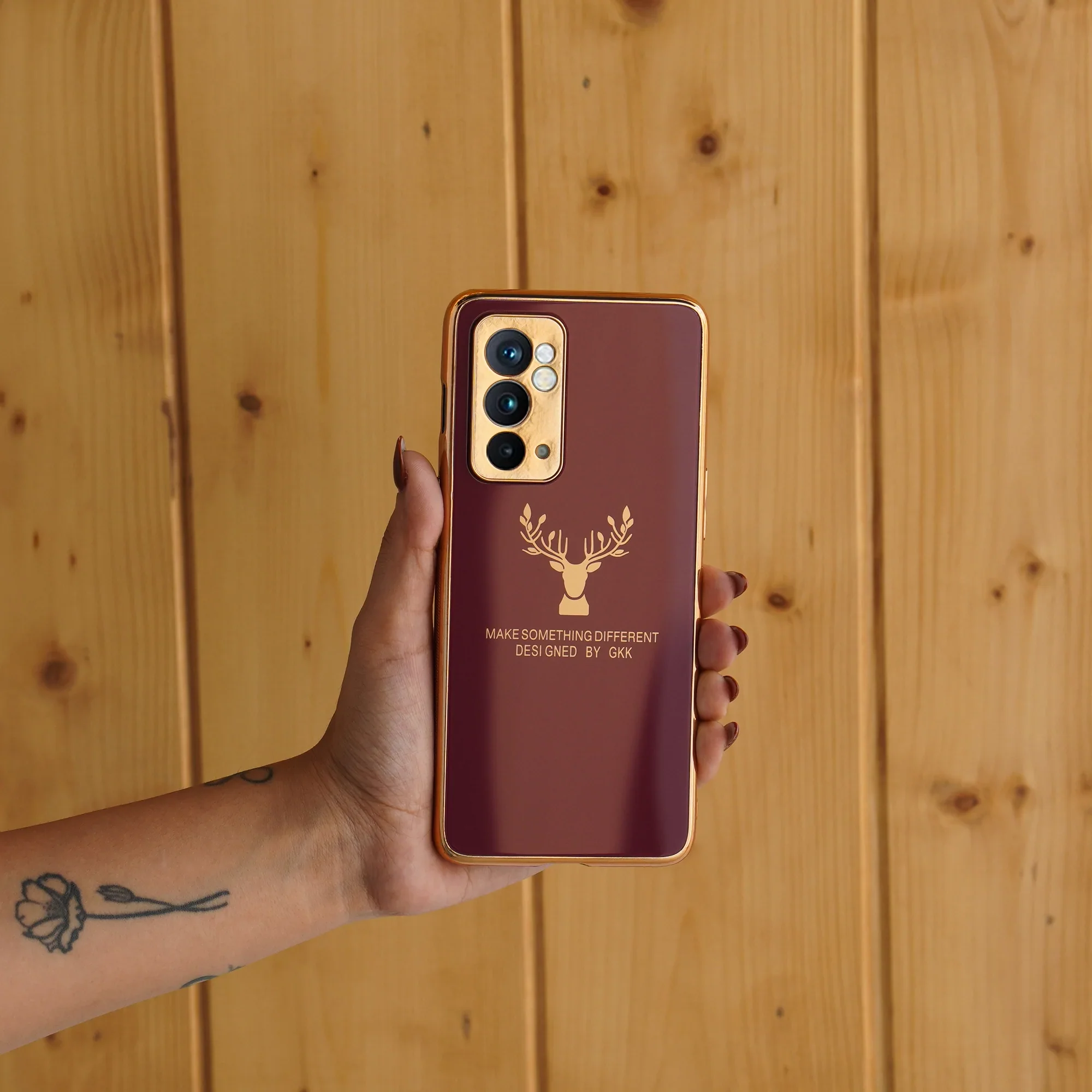 OnePlus 9RT Electroplating Reindeer Pattern Glass Case - Image 3