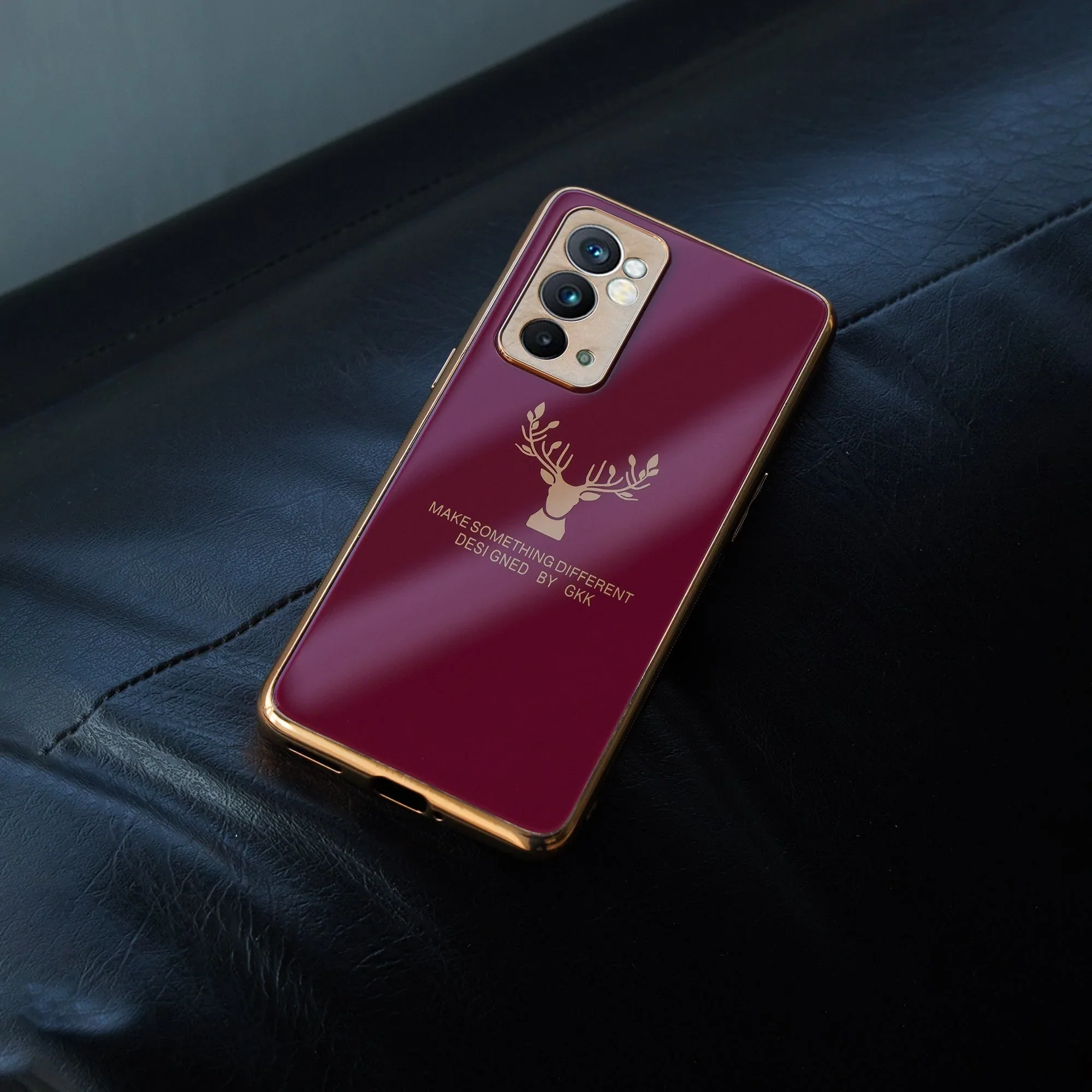 OnePlus Series Electroplating Reindeer Pattern Glass Case - Image 9