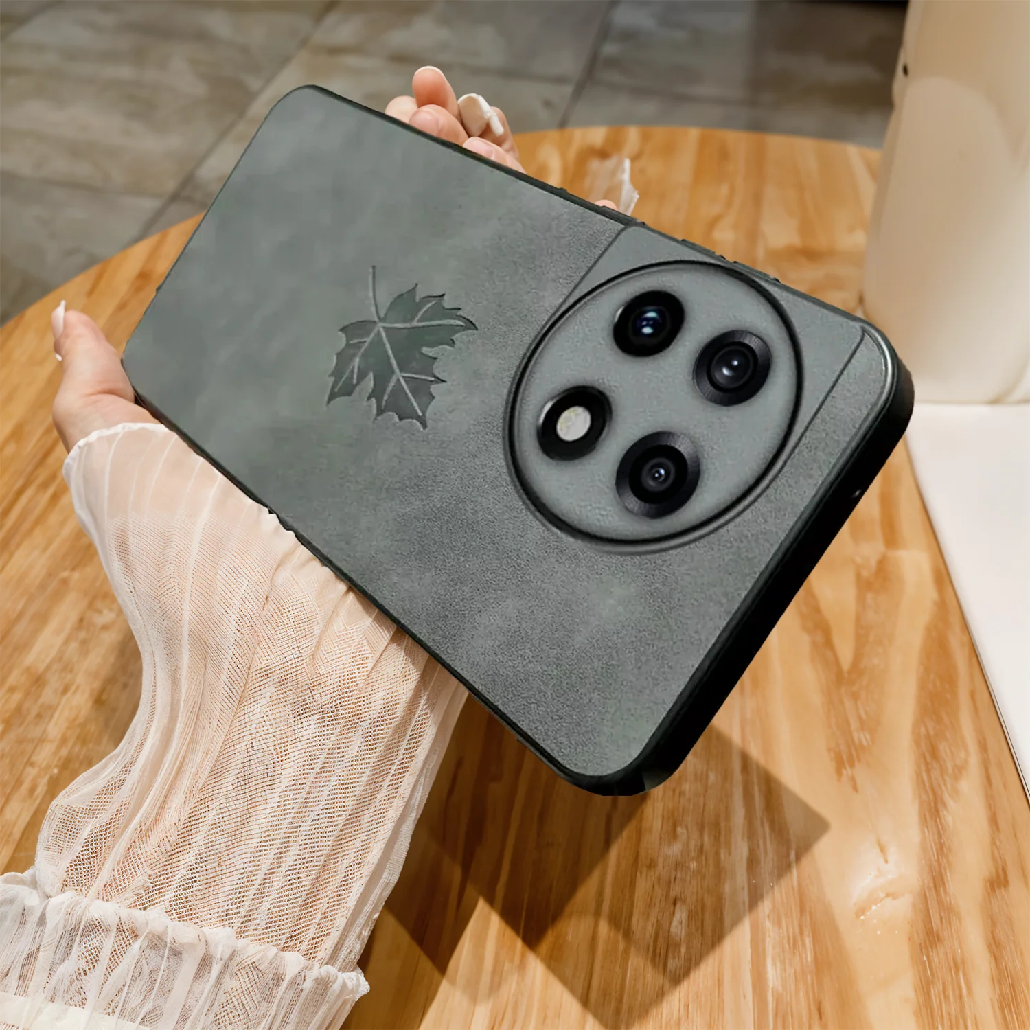 Vintage Maple Leaf Leather Case - OnePlus - Image 2